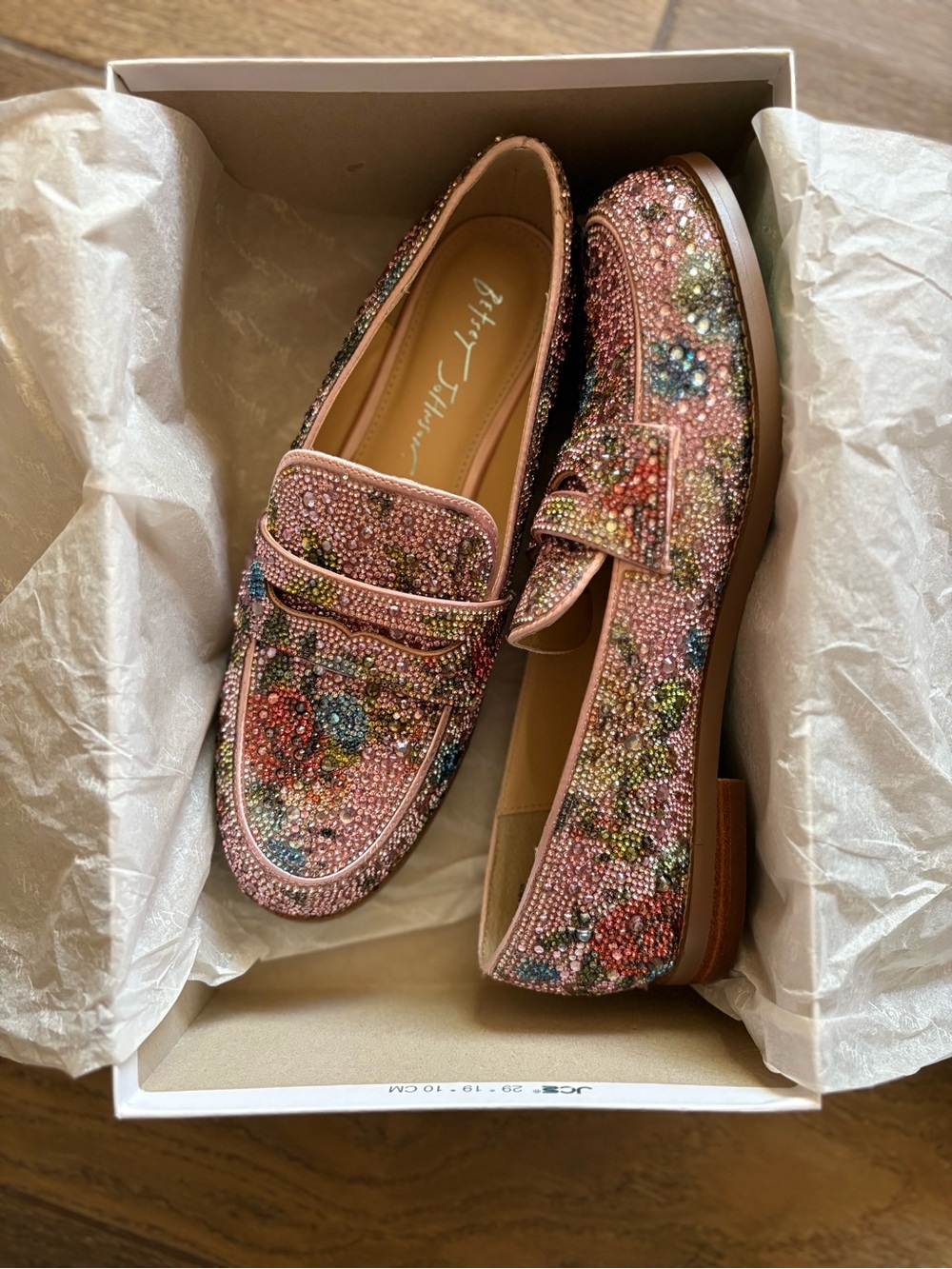 Never Worn Betsey Johnson Pink Crystal Floral Embellished Loafers - Picture 3 of 5